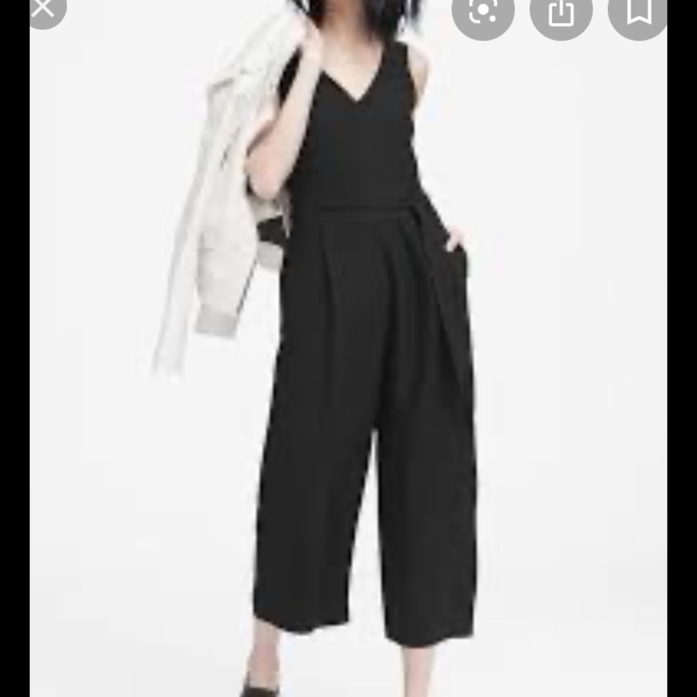 Banana Republic v neck wide-leg jumpsuit 16 tall